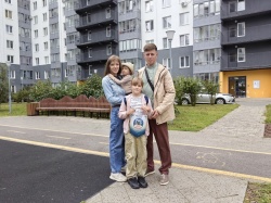 Дмитрий и Юлия купили 2-комнатную квартиру в новостройке, а  экспозиция музея КГМУ, посвящённая Рихтер Ирине Дмитриевне, пополнилась ценными документами – письмами личного характера 1920-х годов.