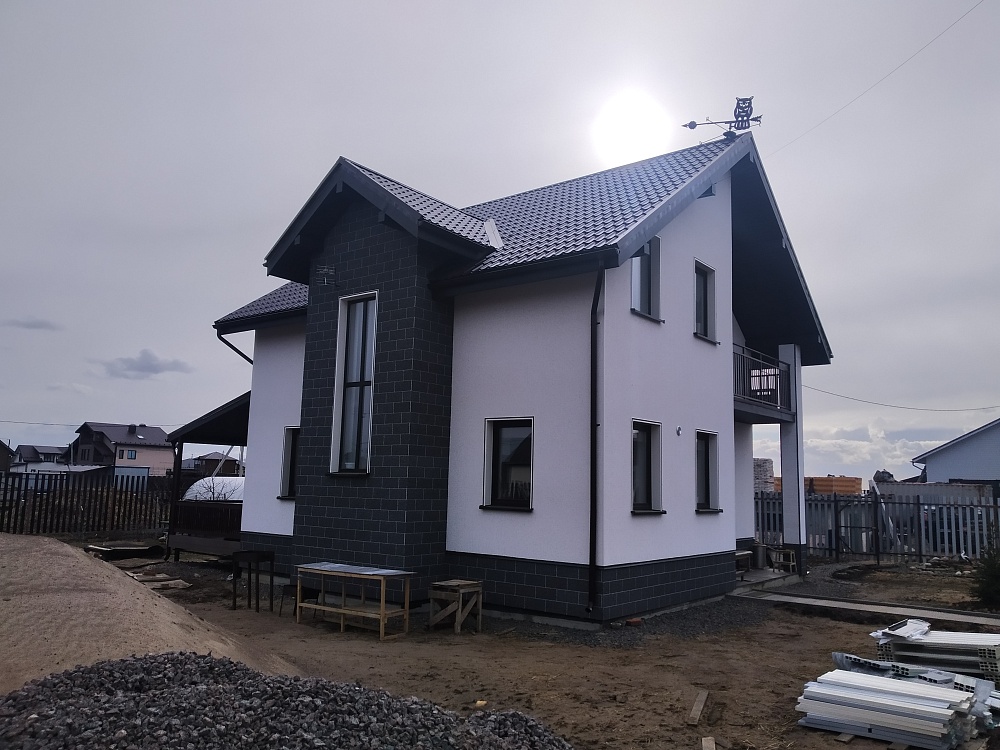 Фасадные панели под штукатурку Vinylit на объекте в Ленинградской области