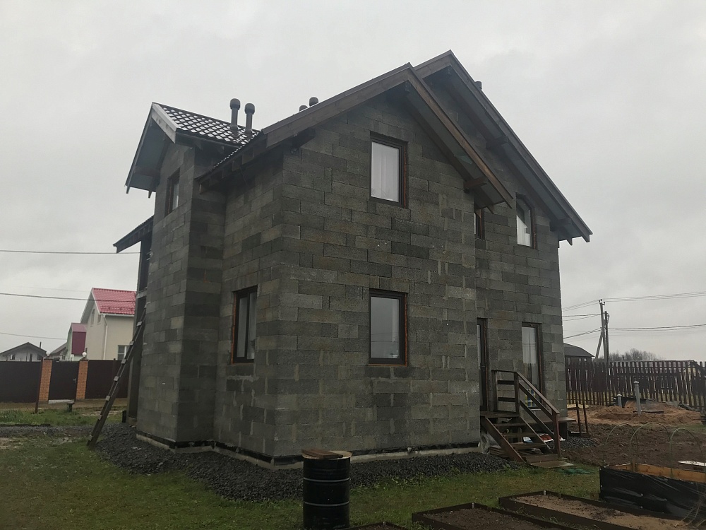 Фасадные панели под штукатурку Vinylit на объекте в Ленинградской области