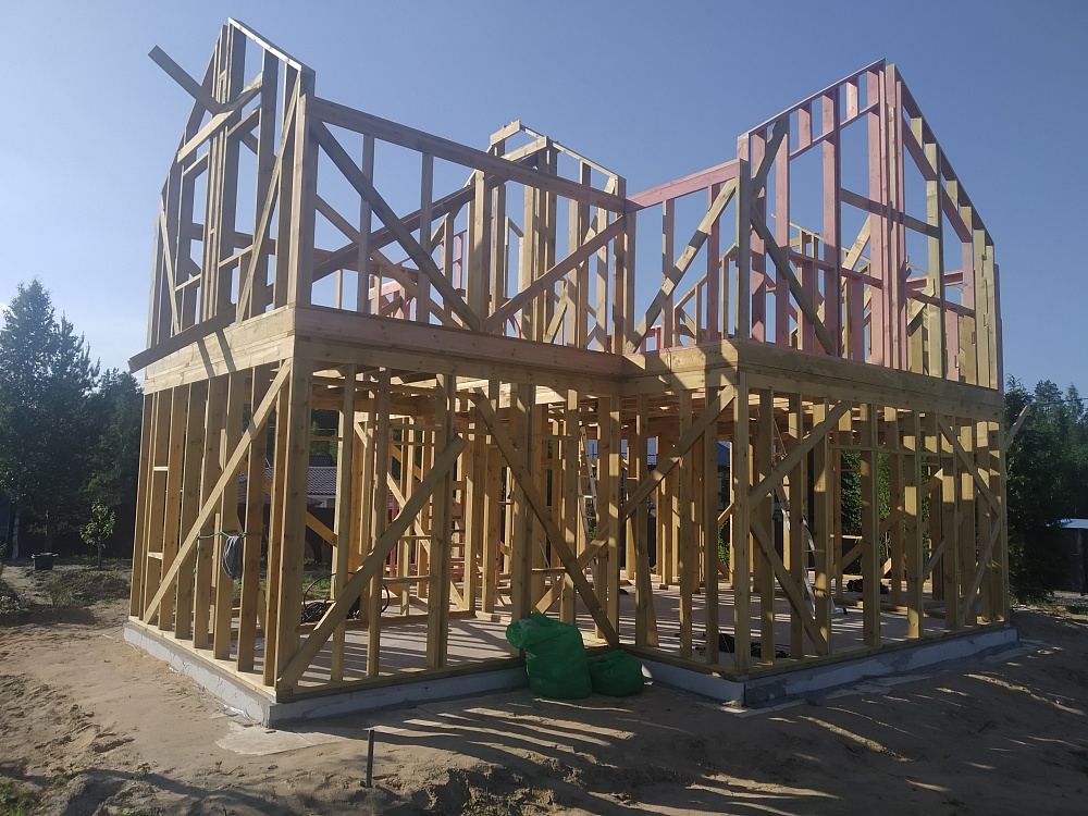 Модульная металлочерепица Ruukki Finnera на объекте в к.п. Новые дубки