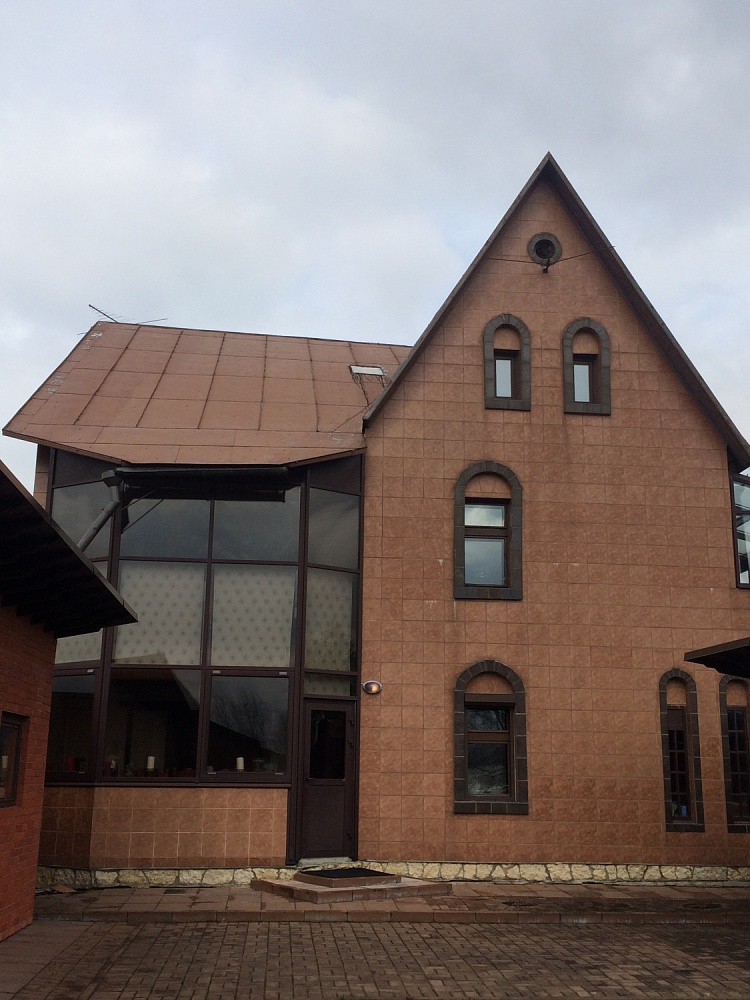 Модульная металлочерепица Ruukki Frigge на объекте в Мистолово